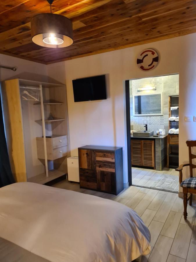 Chambres Et Tables D'Hote Du Voyageur La Plaine des Palmistes Exterior photo